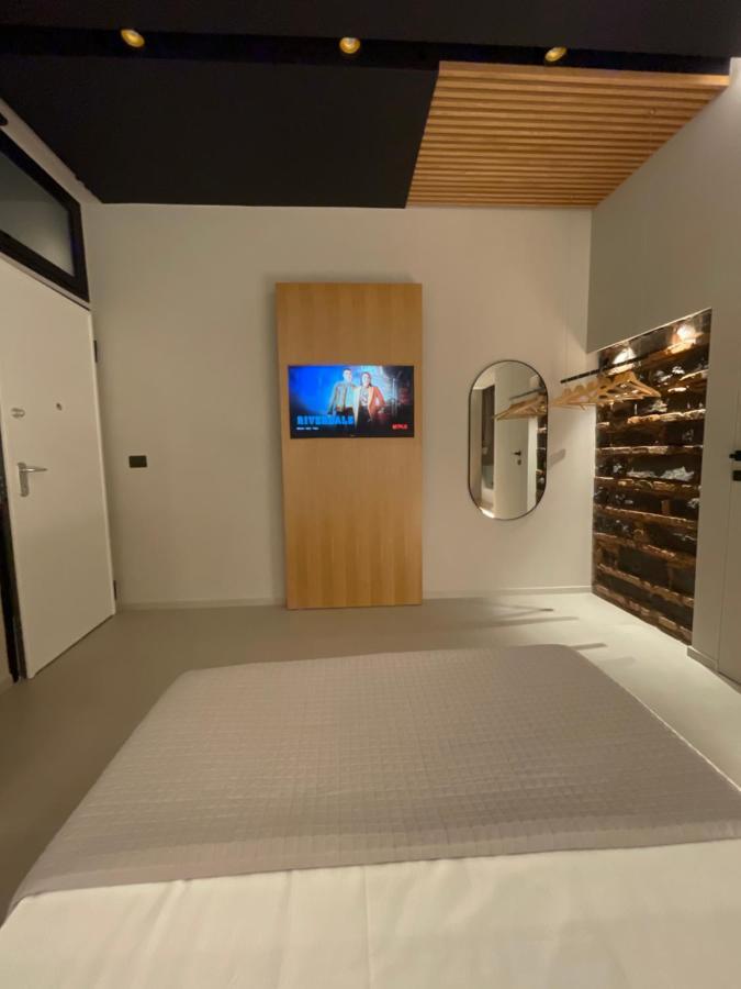 Le Dimore Degli Archi Rooms & Suite Aeroporto di Catania Fontana Rossa Esterno foto