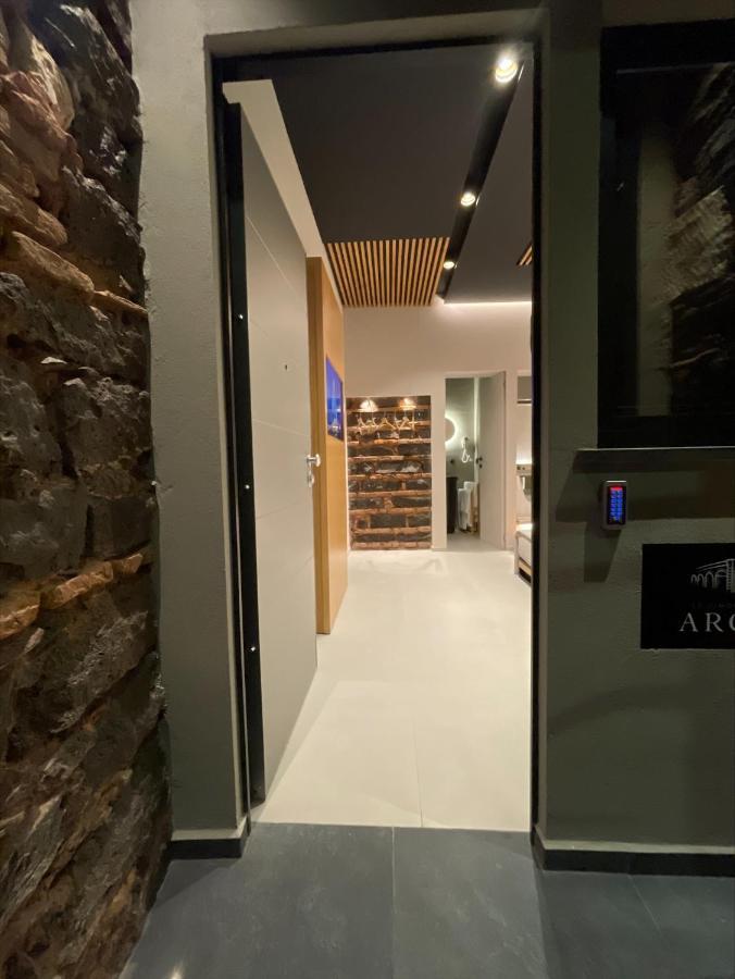 Le Dimore Degli Archi Rooms & Suite Aeroporto di Catania Fontana Rossa Esterno foto