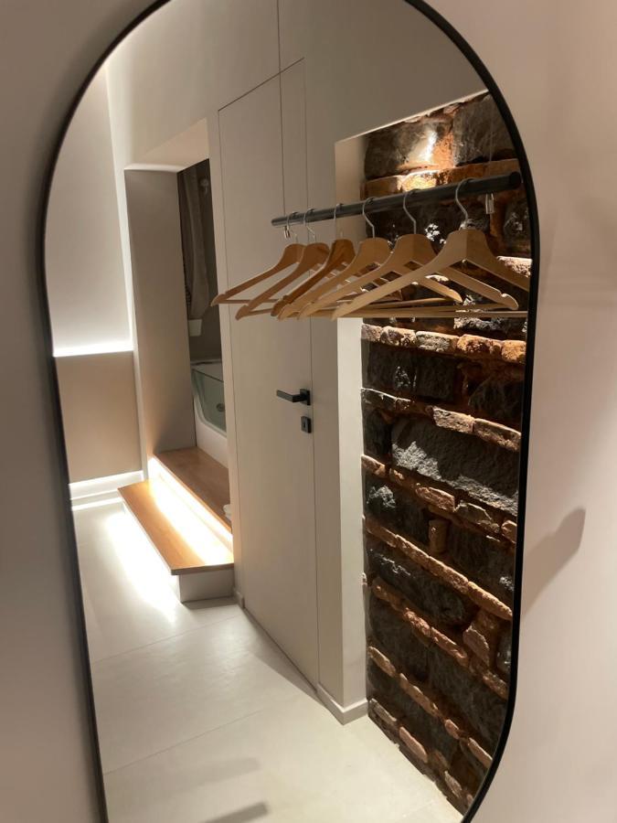 Le Dimore Degli Archi Rooms & Suite Aeroporto di Catania Fontana Rossa Esterno foto