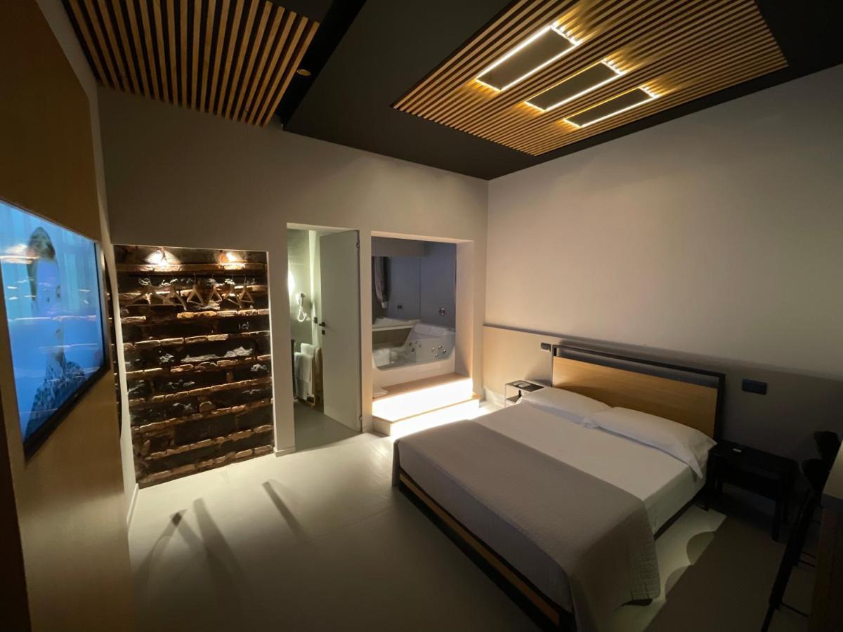 Le Dimore Degli Archi Rooms & Suite Aeroporto di Catania Fontana Rossa Esterno foto