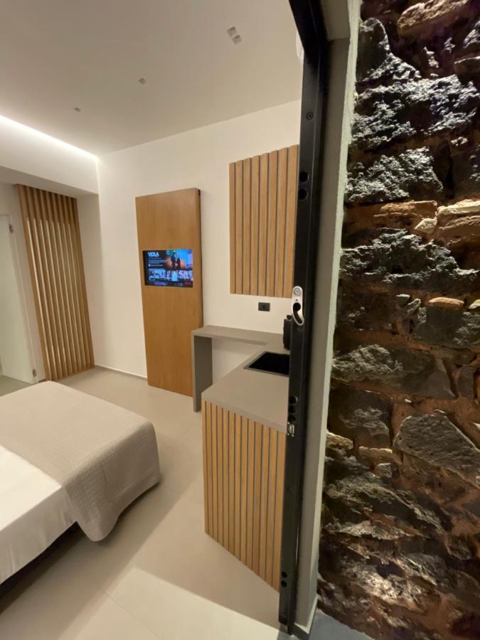 Le Dimore Degli Archi Rooms & Suite Aeroporto di Catania Fontana Rossa Esterno foto