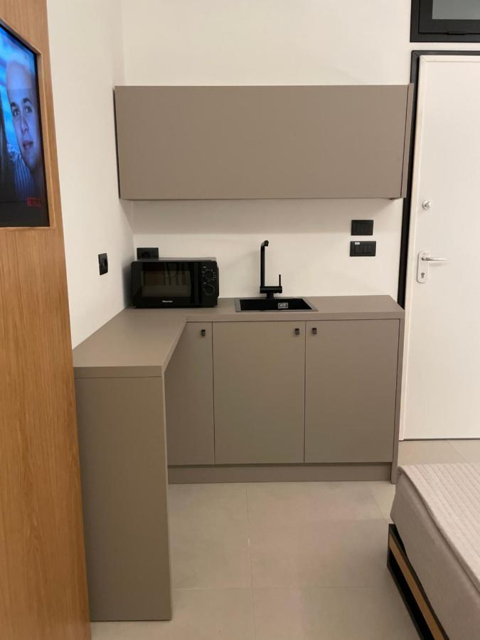 Le Dimore Degli Archi Rooms & Suite Aeroporto di Catania Fontana Rossa Esterno foto