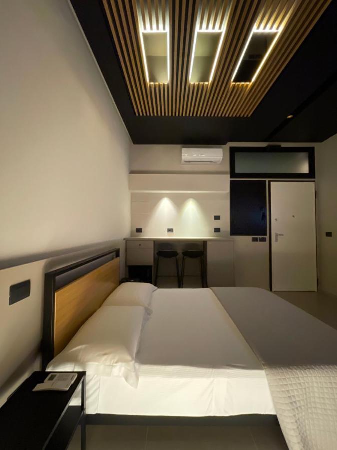 Le Dimore Degli Archi Rooms & Suite Aeroporto di Catania Fontana Rossa Esterno foto