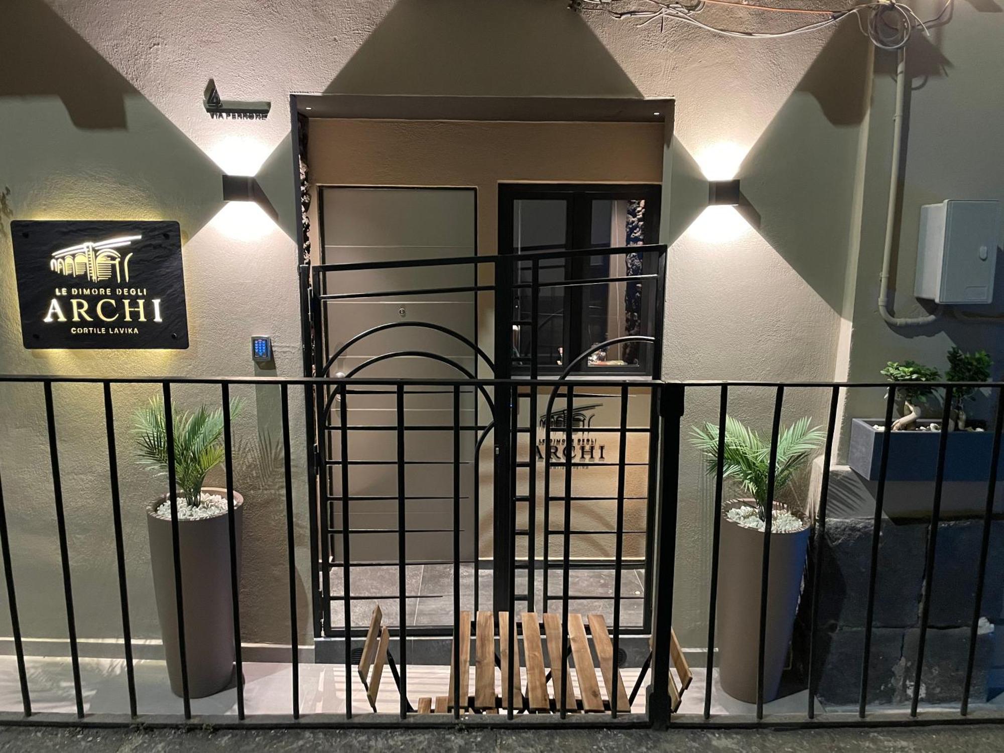Le Dimore Degli Archi Rooms & Suite Aeroporto di Catania Fontana Rossa Esterno foto
